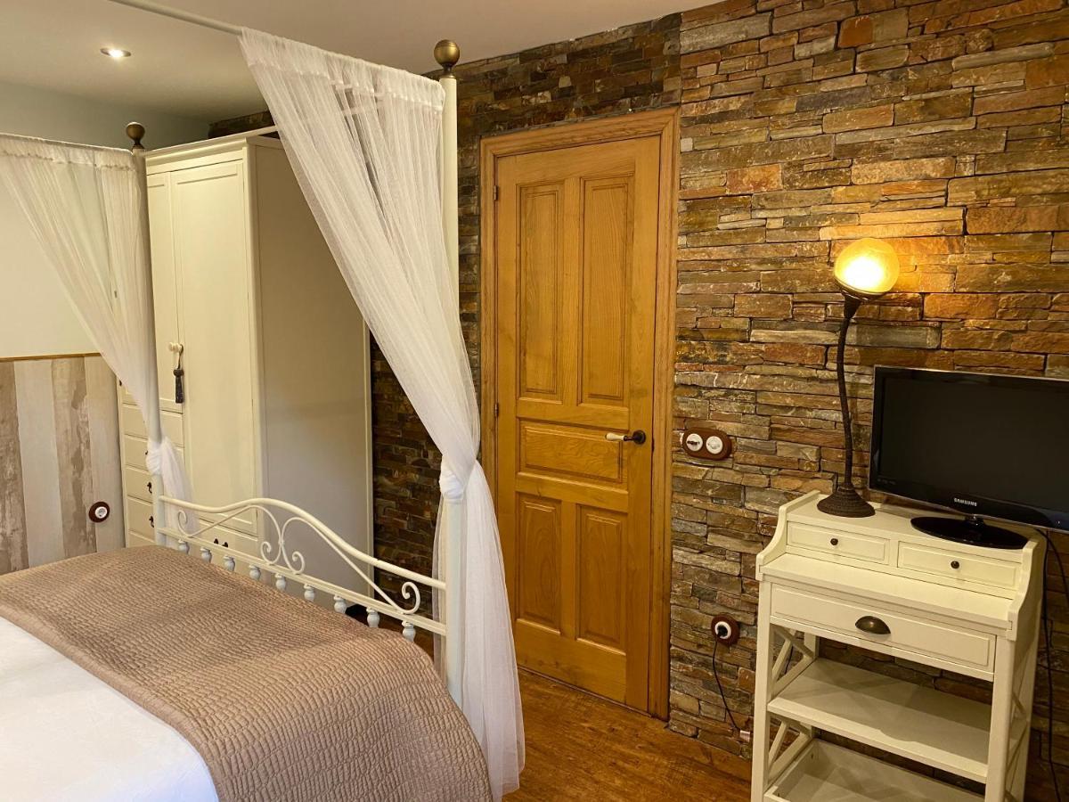 Casas Rurales Tareira En Taramundi Bagian luar foto