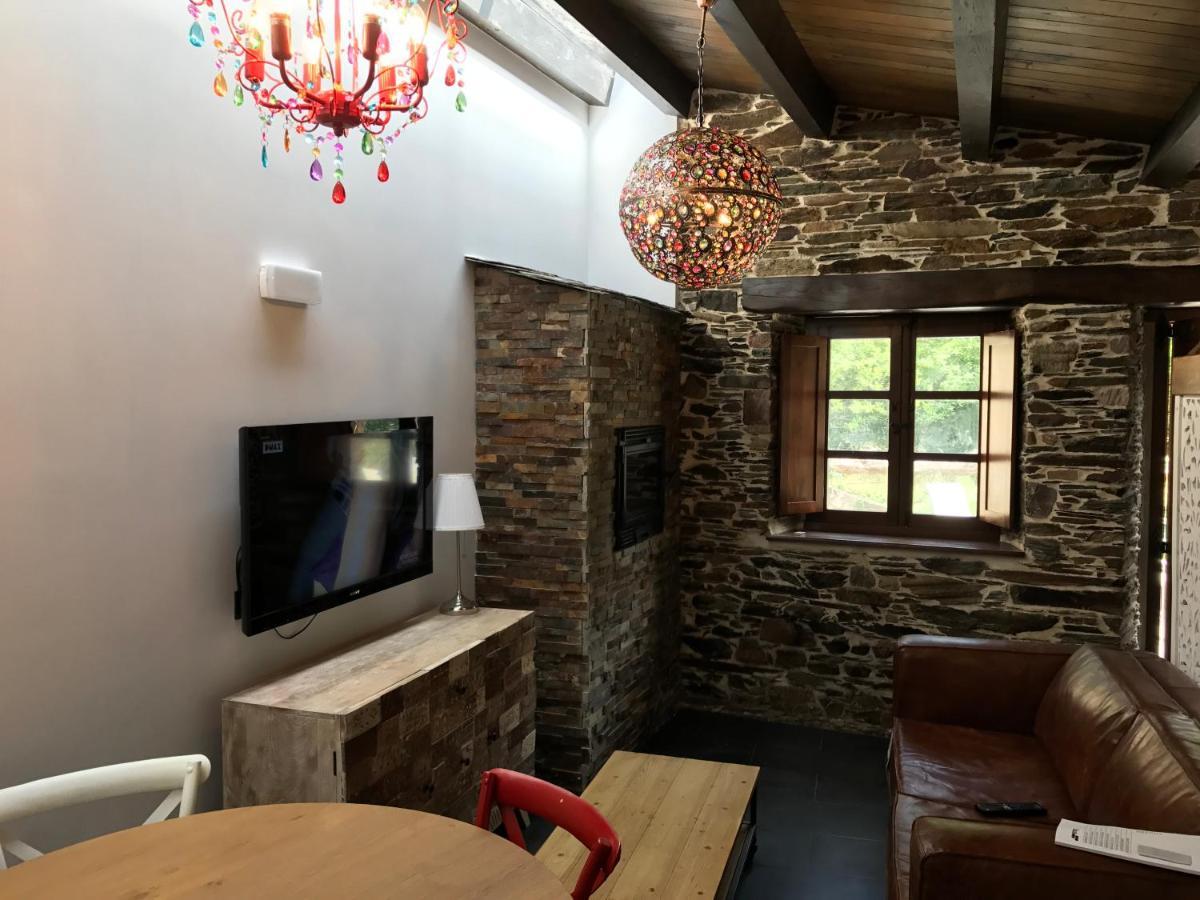 Casas Rurales Tareira En Taramundi Bagian luar foto
