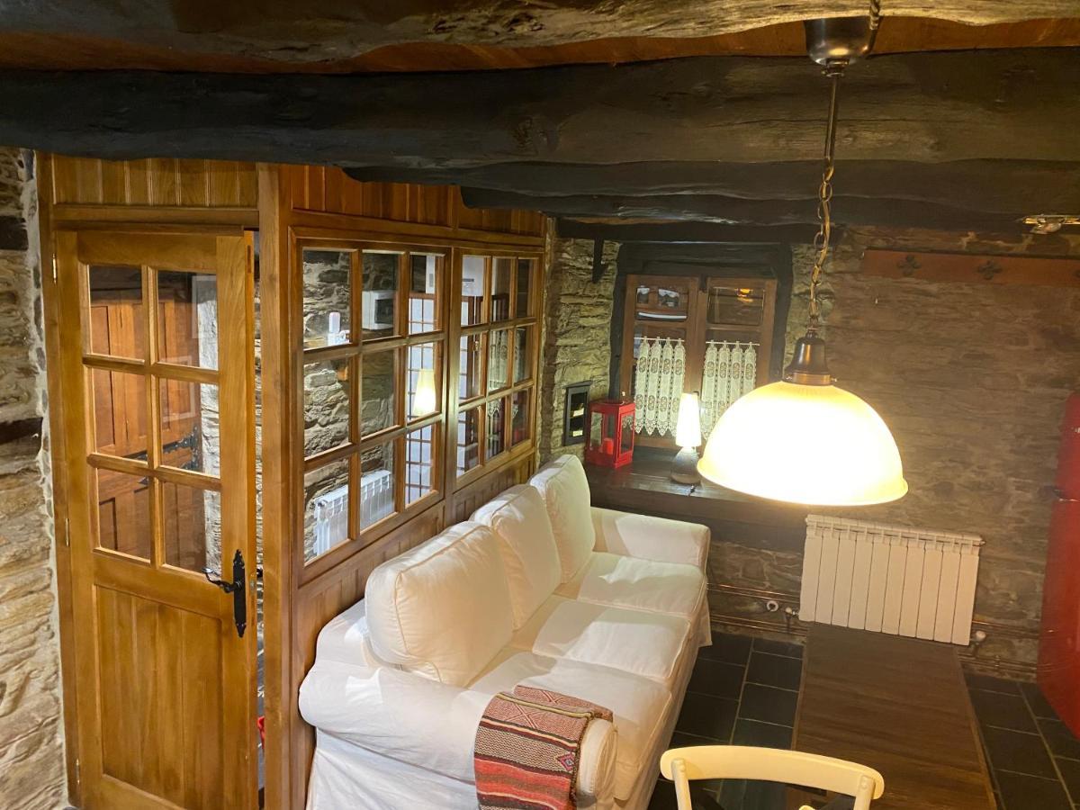 Casas Rurales Tareira En Taramundi Bagian luar foto