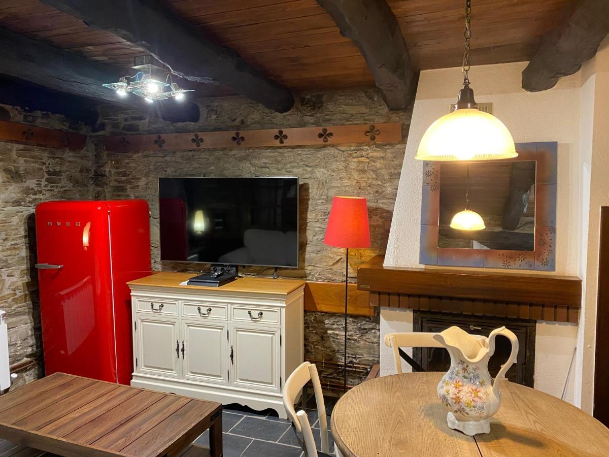 Casas Rurales Tareira En Taramundi Bagian luar foto