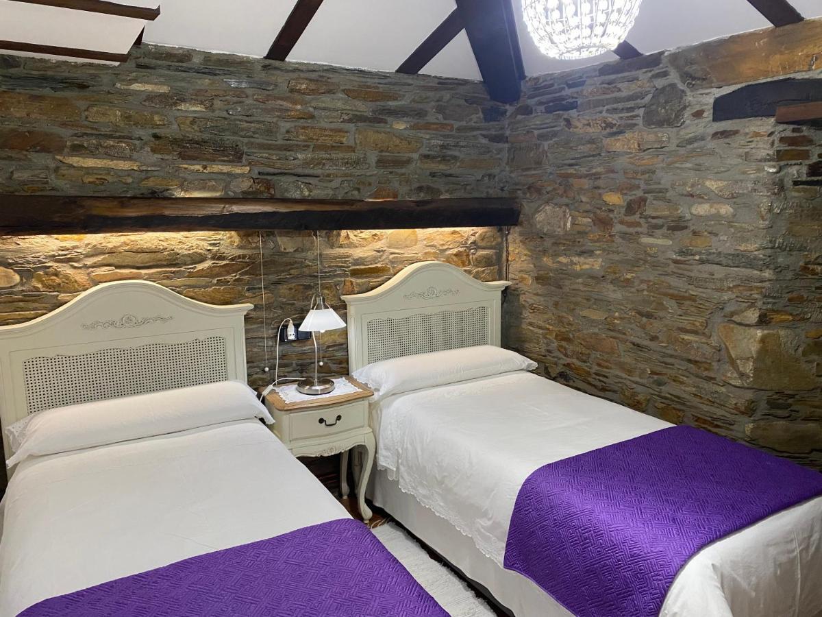 Casas Rurales Tareira En Taramundi Bagian luar foto