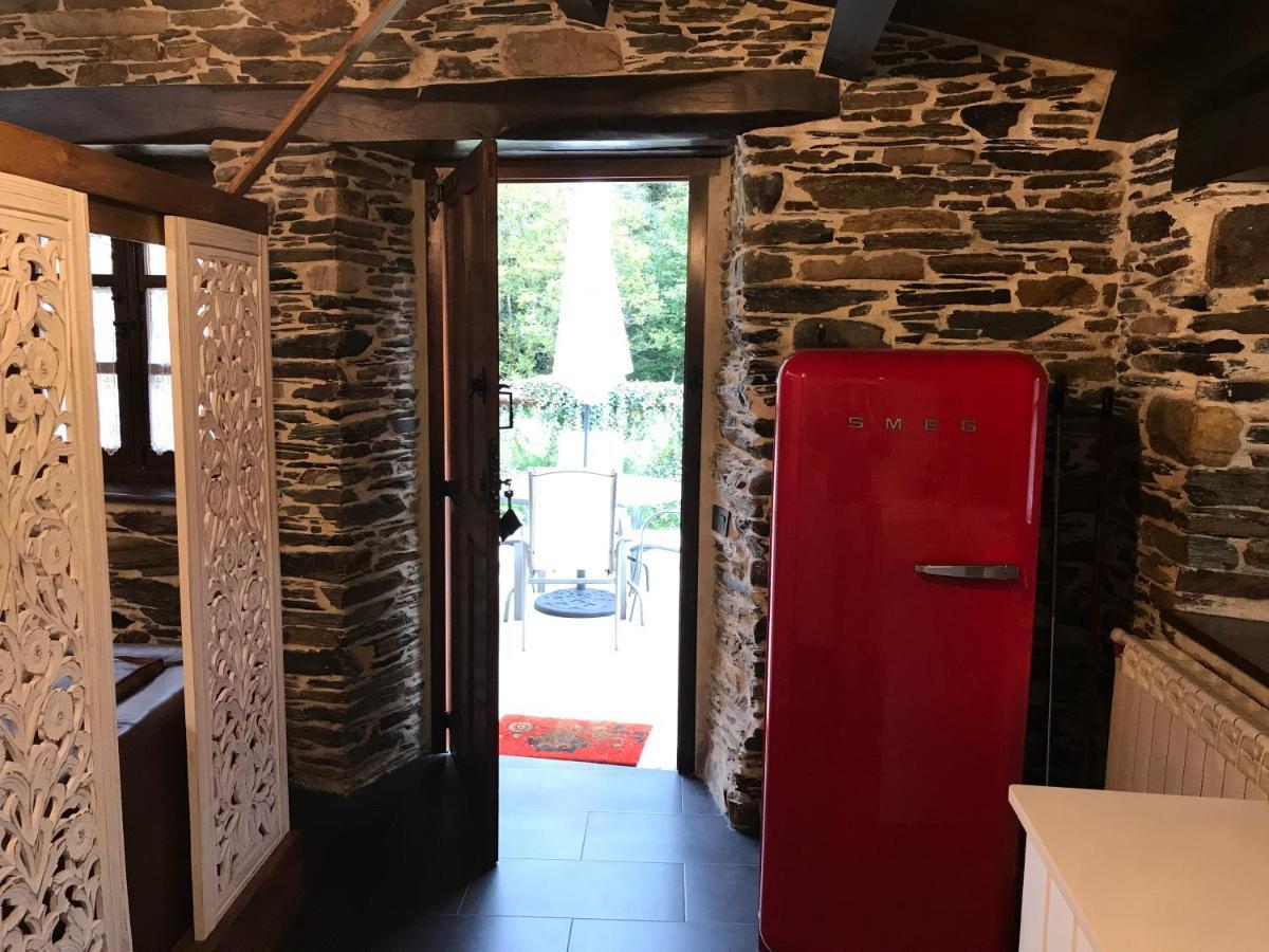 Casas Rurales Tareira En Taramundi Bagian luar foto